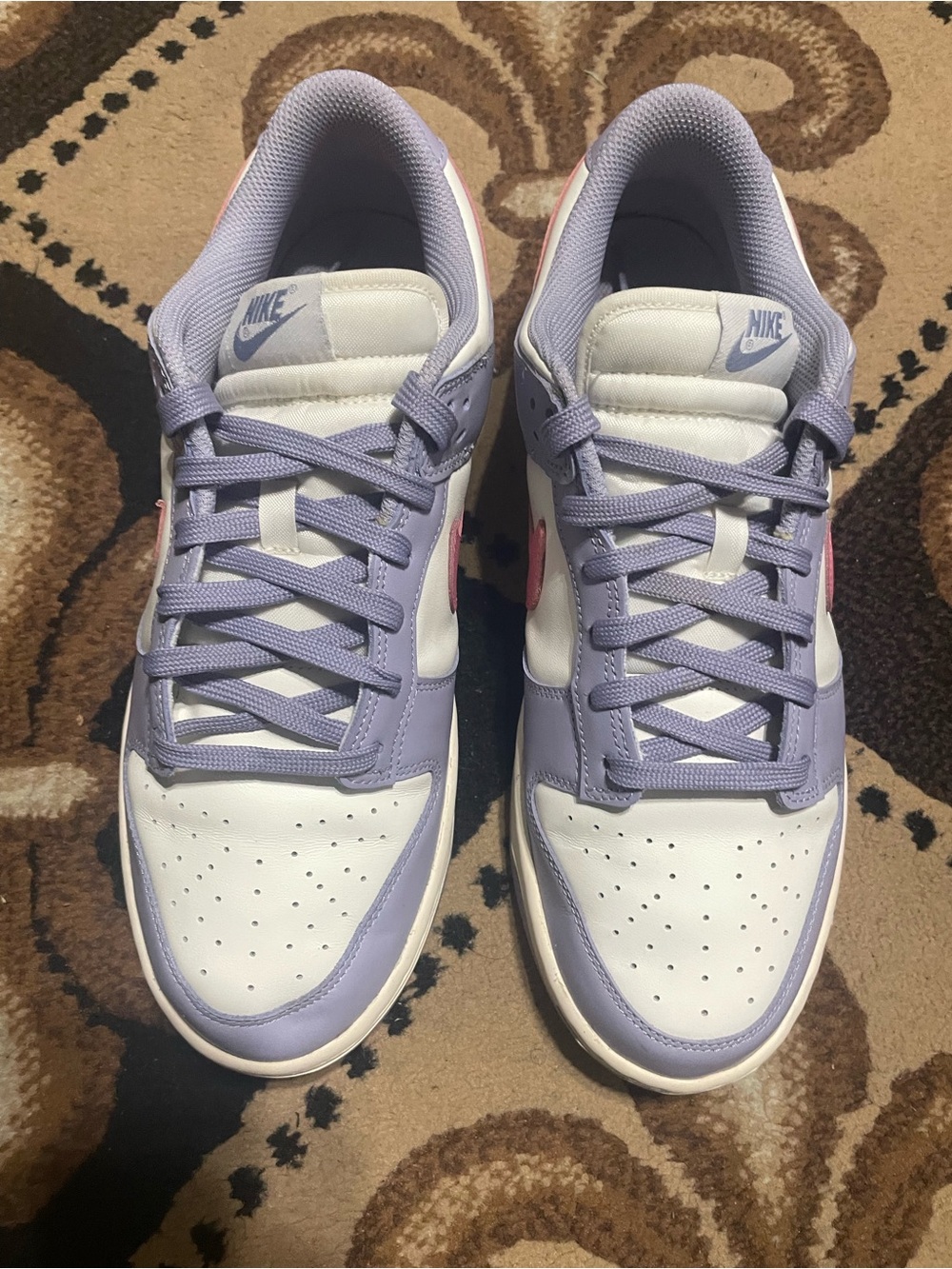 Nike Women's Low-Top Sneakers in Lavender, White and Pink